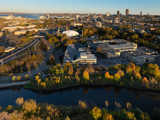 EcoleCardinalRoy-DRONE-StephaneGroleau-284_B